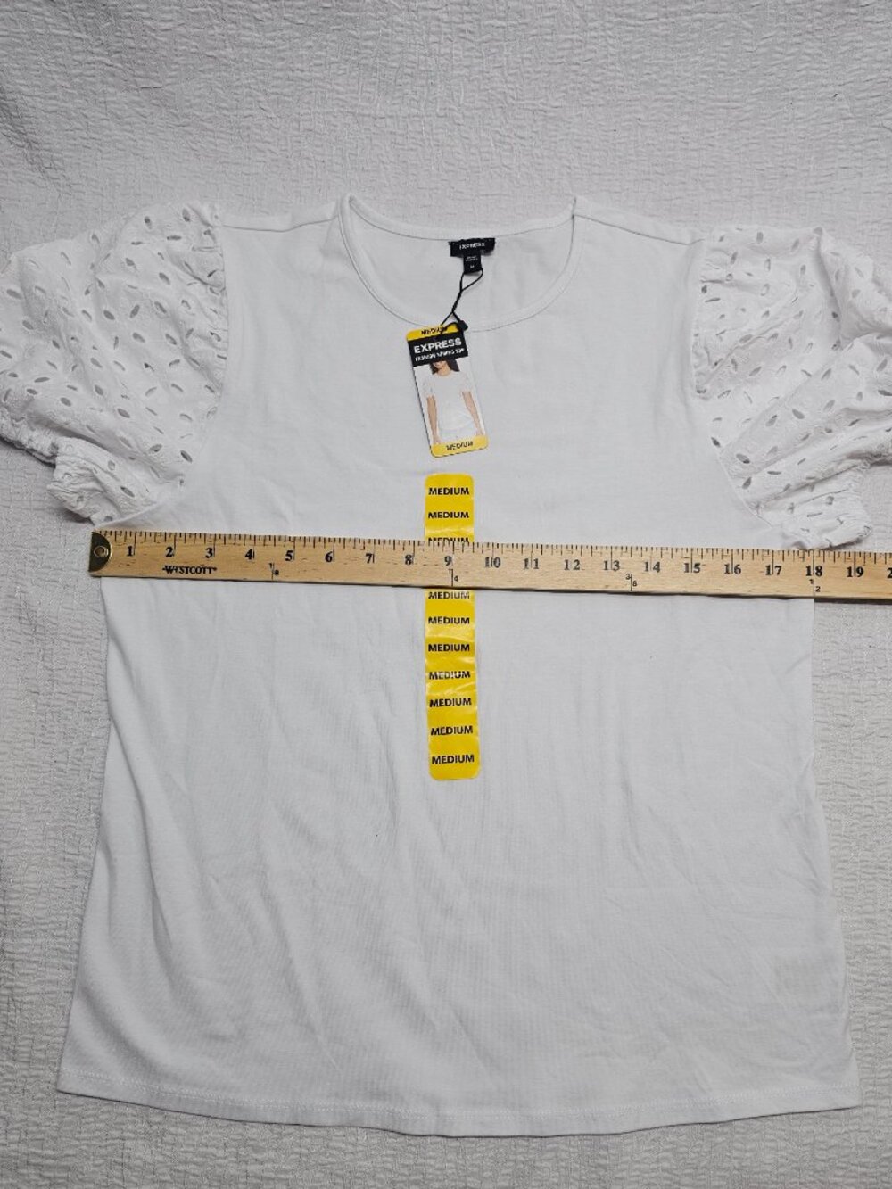 Express Women's Fashion Spring Short Sleeve Top - Picture 6 of 7